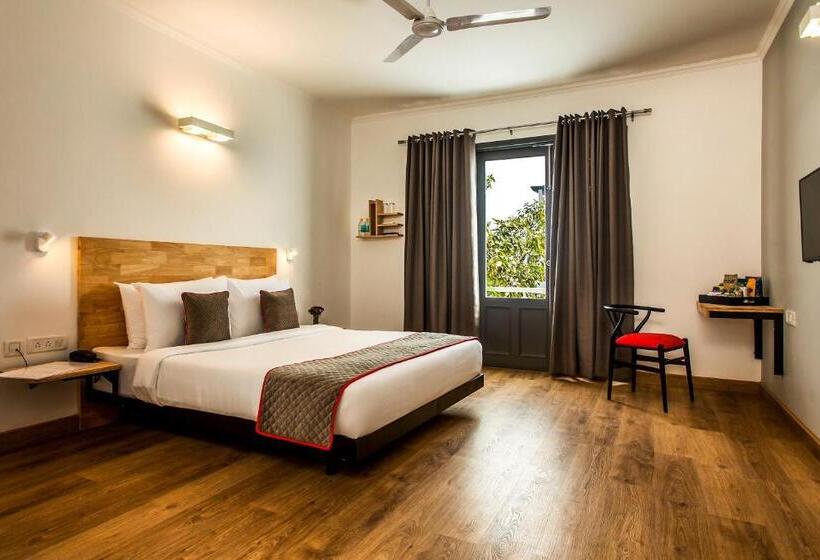 Номер Стандарт, Super Townhouse Mumfordganj   High Court Prayagraj