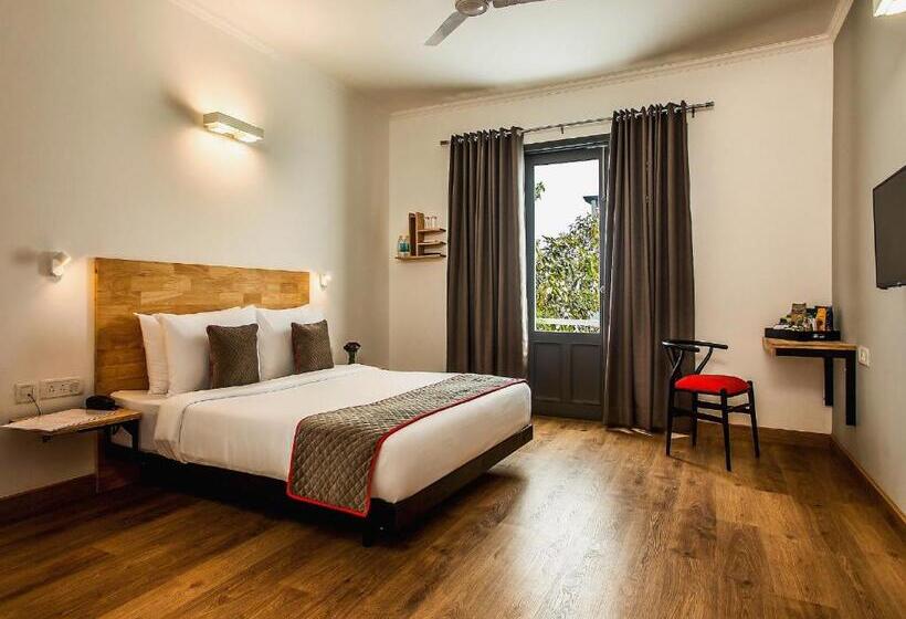 Номер Стандарт, Super Townhouse Mumfordganj   High Court Prayagraj