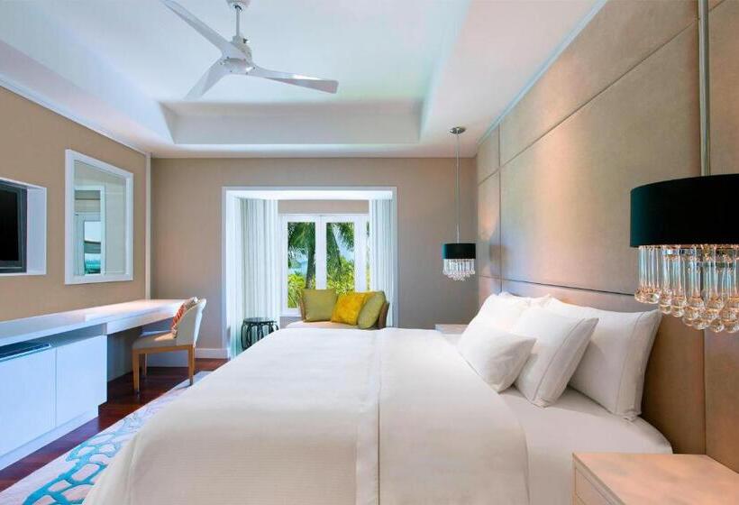Люкс Кровать Кинг, The Westin Langkawi Resort & Spa