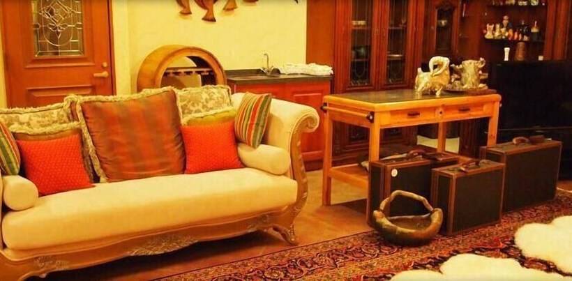 Номер Стандарт, Petit Hotel Corinthian
