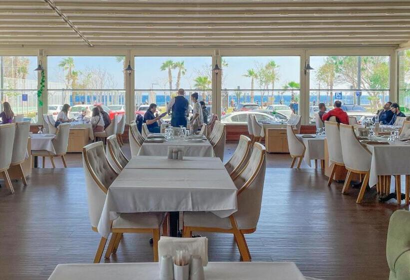اتاق استاندارد یک نفره, Kristal Beach