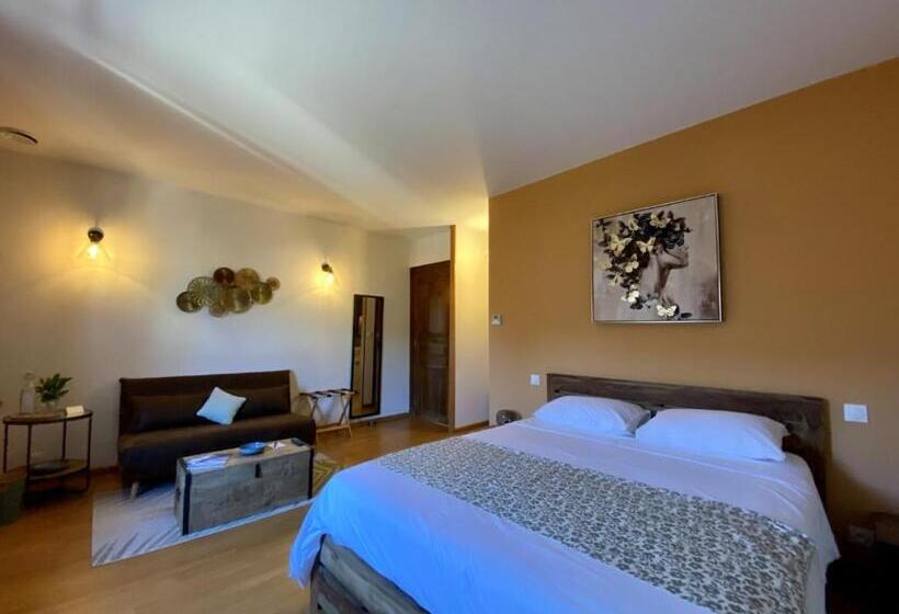 Трехместный Номер Комфорт, Aux Coteaux D Aussac