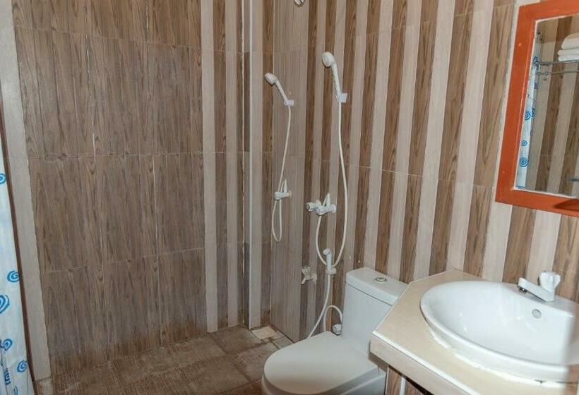 اتاق استاندارد با بالکن, Chao Guest House