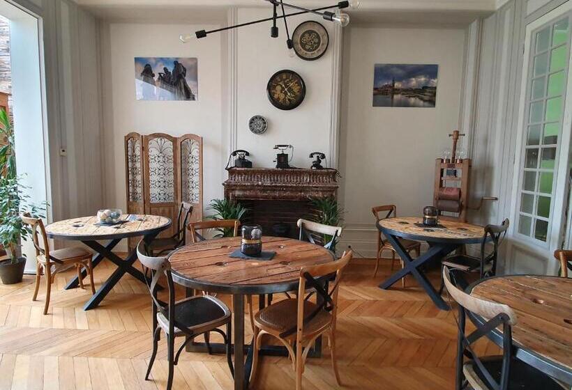Camera Standard, B & B Les Secrets Des Loges