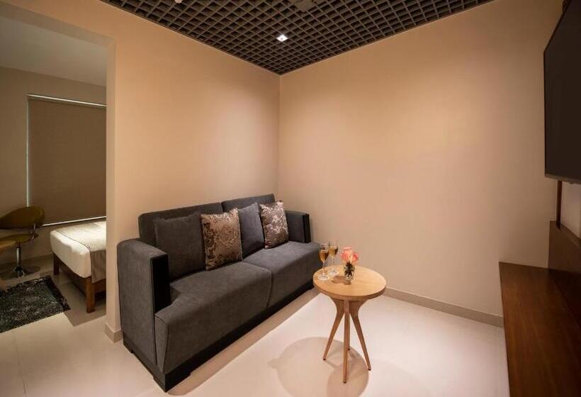 Люкс, Morvee Hotels Durgapur