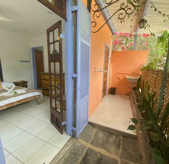 آپارتمان 1 خوابه با تراس, Vila Pequeá Pousada Ilhabela