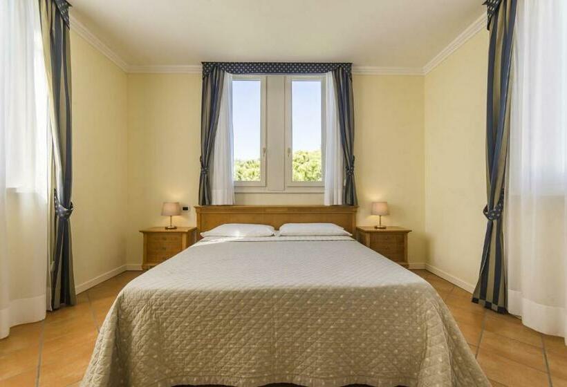 Апартаменты 1 Спальня Вид на Море с Балконом, Residence Villa Marina