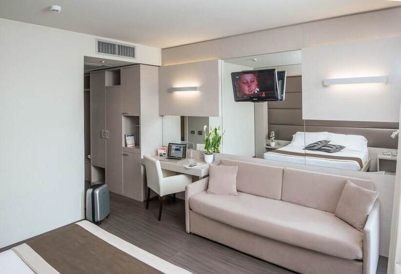 スタンダードトリプルルーム, As Hotel Dei Giovi