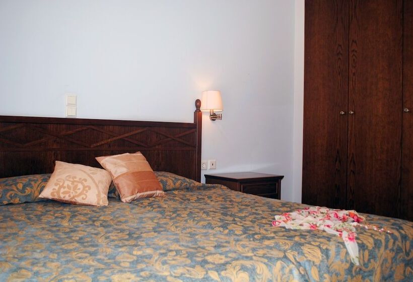آپارتمان 1 خوابه اینتریور, Marita's Apartments