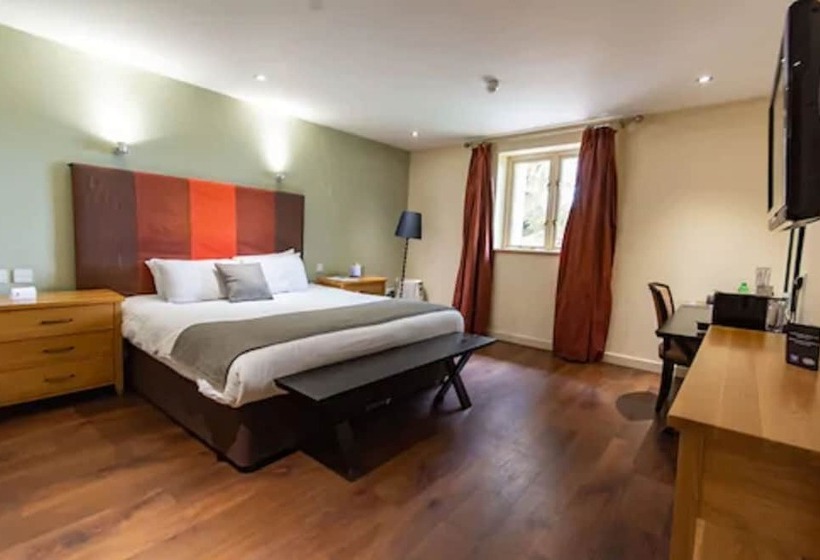 Номер Superior, Great Hallingbury Manor & Lodges