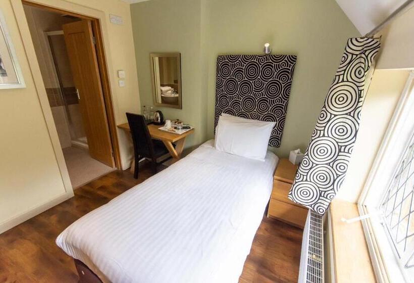 Индивидуальный Номер Классика, Great Hallingbury Manor & Lodges
