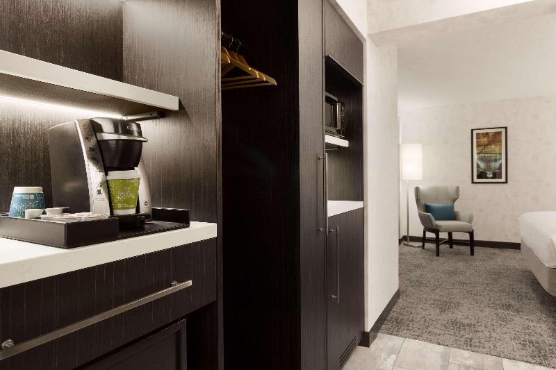 스위트 킹사이즈 침대, Hilton Garden Inn Washington Dc Downtown