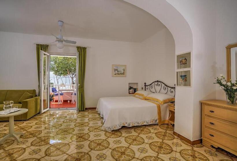 Семейный Номер, Villa Maria