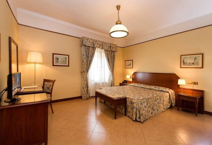 اتاق استاندارد, Albergo Reggio