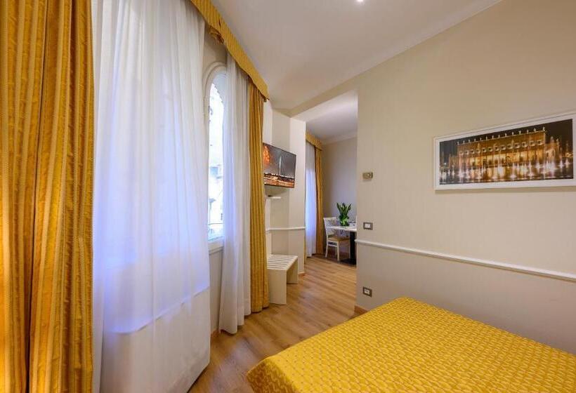 اتاق استاندارد یک نفره, Albergo Reggio