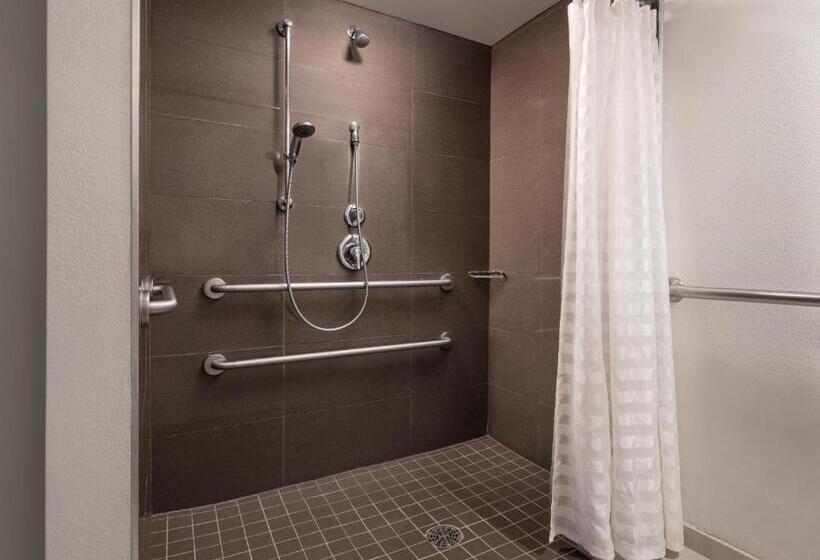 장애인을 위한 스위트, Hyatt House Denver Tech Center