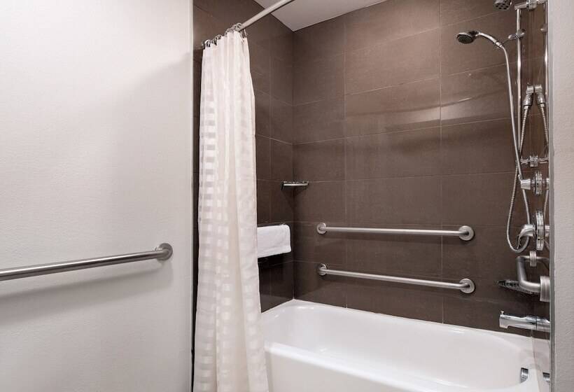 장애인을 위한 스위트, Hyatt House Denver Tech Center