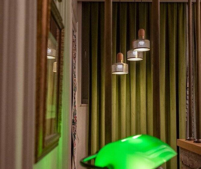 メゾネットスイート, Niles Istanbul