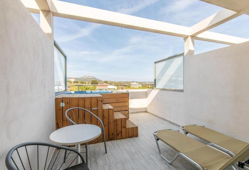 Номер Deluxe с Гидромассажем, Venezia Resort