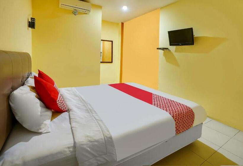 Номер Deluxe, Reddoorz Syariah Near Citimall Prabumulih