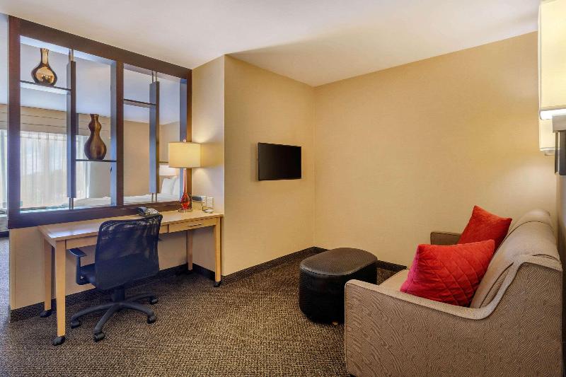 Люкс Кровать Кинг, Cambria Hotel Ft Collins