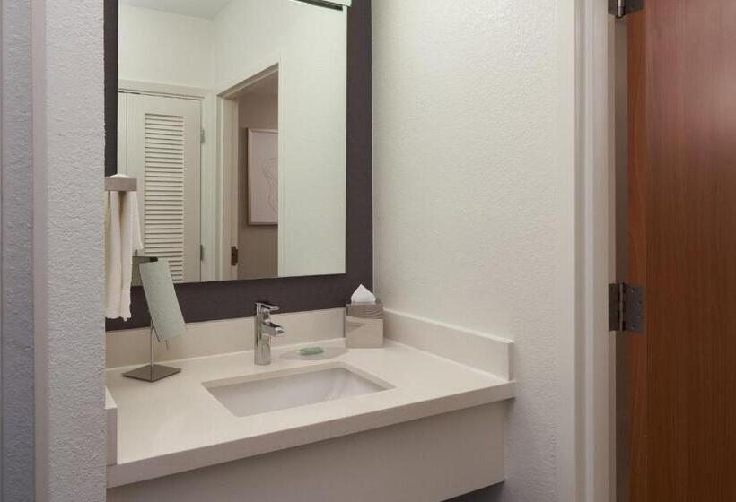 اتاق لوکس با بالکن, Courtyard By Marriott Fort Lauderdale Weston