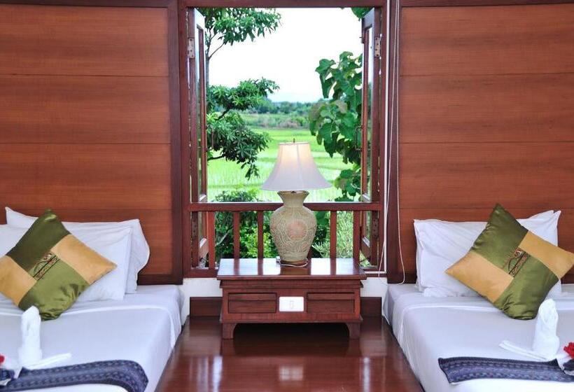 Номер Deluxe, Teak Garden Resort, Chiang Rai