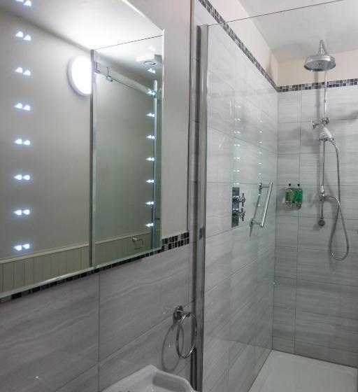 Номер Deluxe Вид на Море с Балконом, Western Isles Hotel