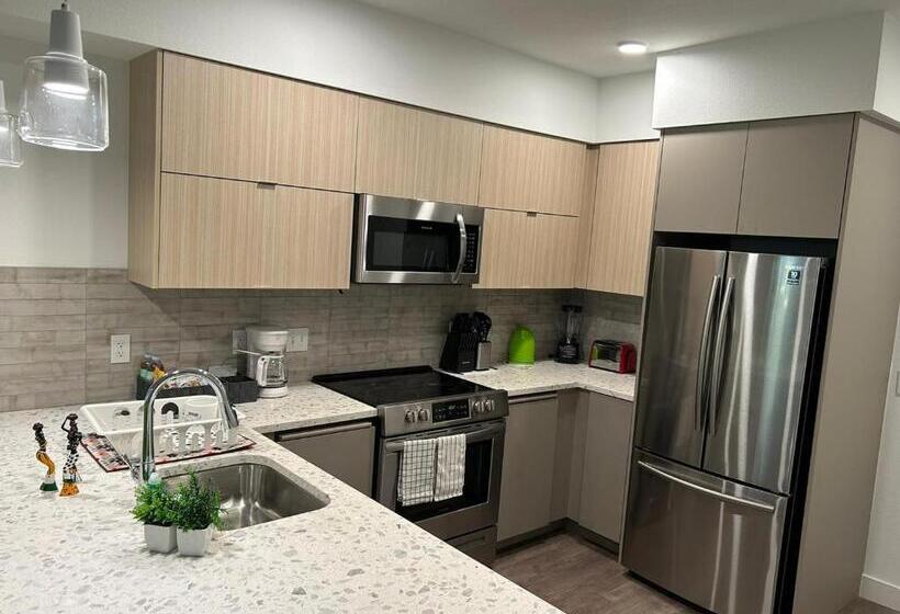 Апартаменты 2 Спальни, Stayspro   Gorgeous Hollywood Living Los Angeles