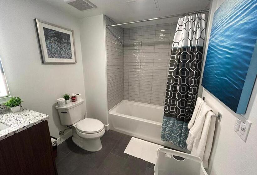 Студия Стандарт, Stayspro   Gorgeous Hollywood Living Los Angeles