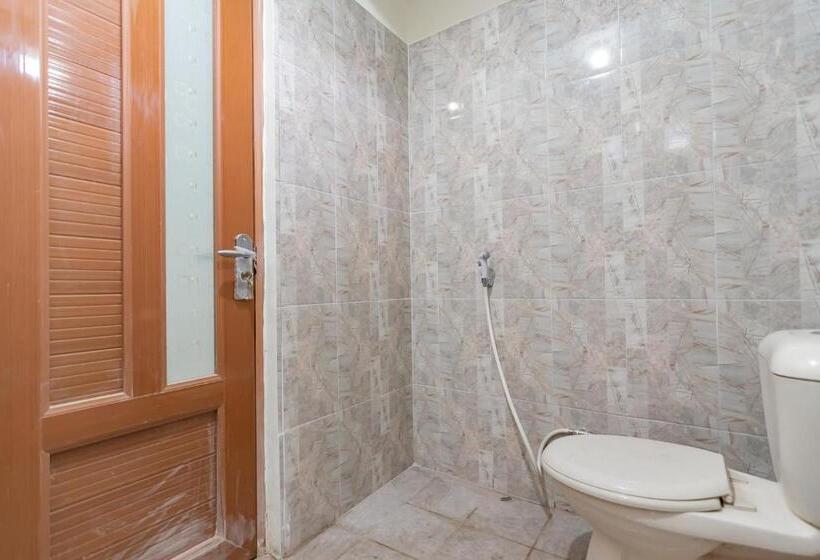Номер Стандарт, The Lima Guest House Syariah Mitra Reddoorz