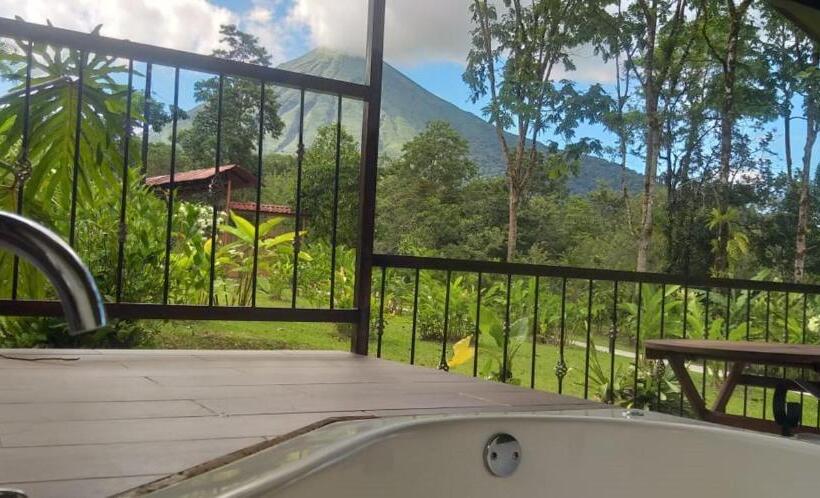 Вилла 1 Спальня, Tropical Suites & Villas