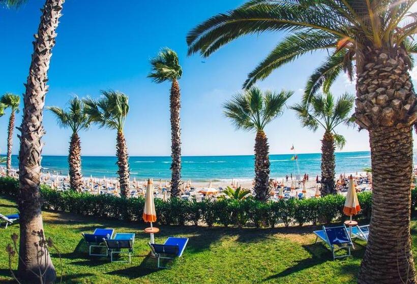Люкс, Mclub Lipari
