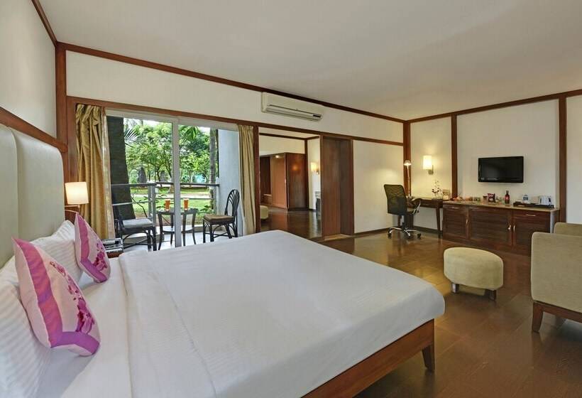 高级大房间, Royal Orchid Resort & Convention Centre, Yelahanka Bangalore