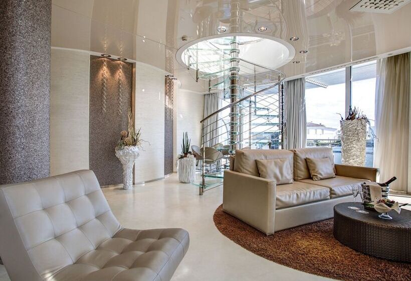 2 베드룸 디럭스 스위트, Waldorf  Premier Resort