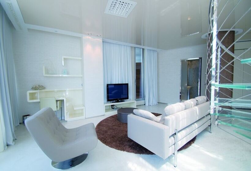 Люкс Deluxe 2 Спальни, Waldorf  Premier Resort