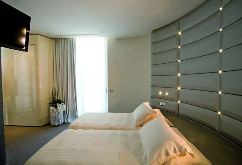 2 베드룸 디럭스 스위트, Waldorf  Premier Resort