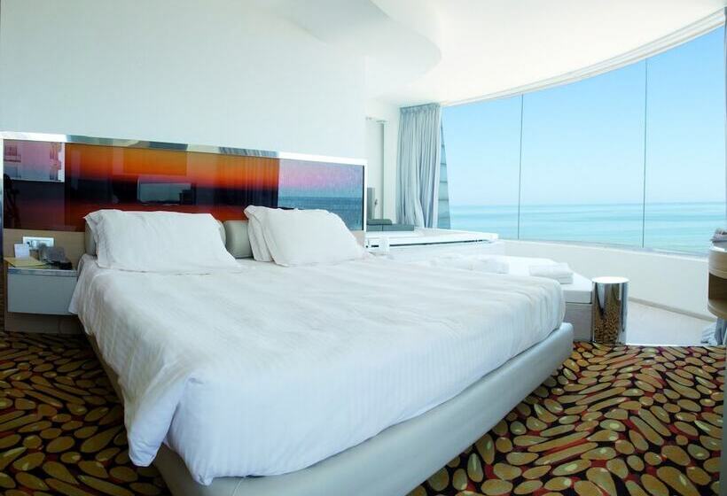Полулюкс, Waldorf  Premier Resort