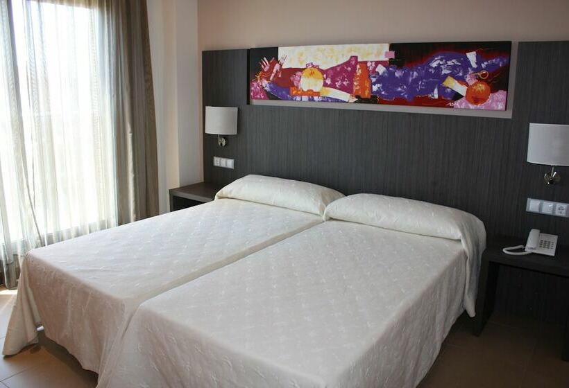 اتاق استاندارد یک نفره, Alcocebre Suites