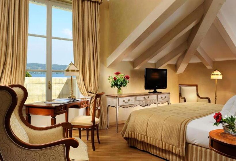 Suite with lake view, Castello Dal Pozzo