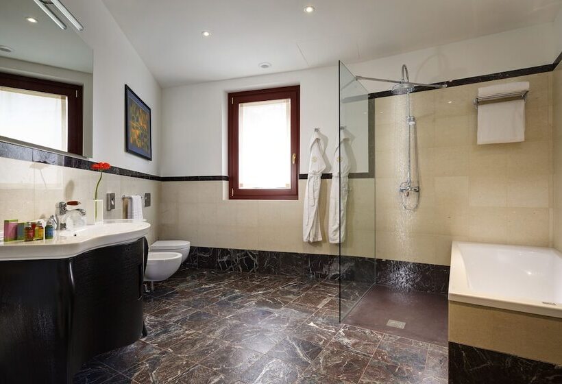 Номер Deluxe, Castello Dal Pozzo
