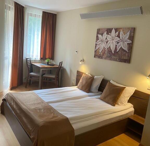 Cameră Standard cu Terasă, Hq Apartments Villa Park