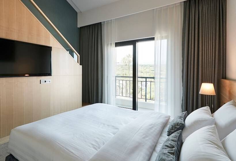 Номер Дюплекс, The Suites Hotel Jeju