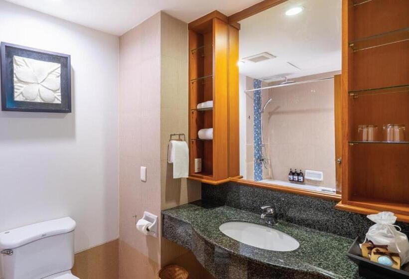 سوئیت جونیور با آشپزخانه, Homm Suites Laguna