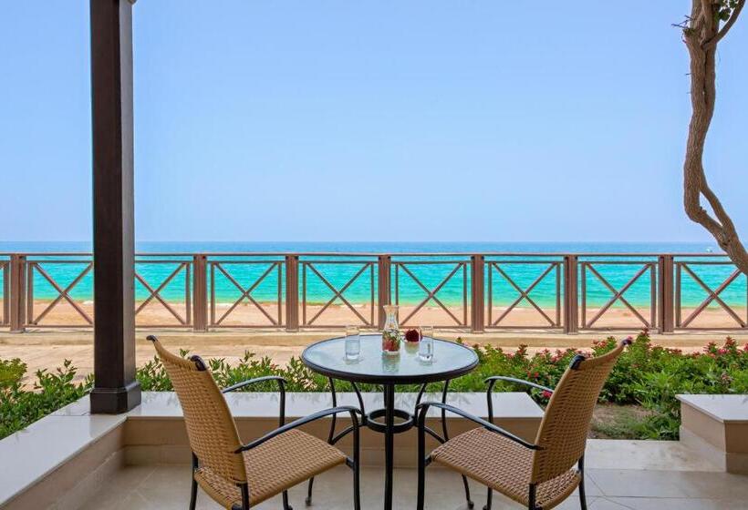 Люкс Кровать Квин, Miramar Al Aqah Beach Resort