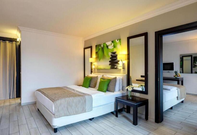 Семейный Номер, Marmaris Bay Resort   Adults Only