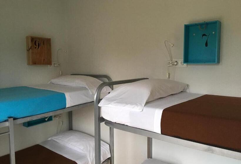 共用房间的床, Zarautz Hostel