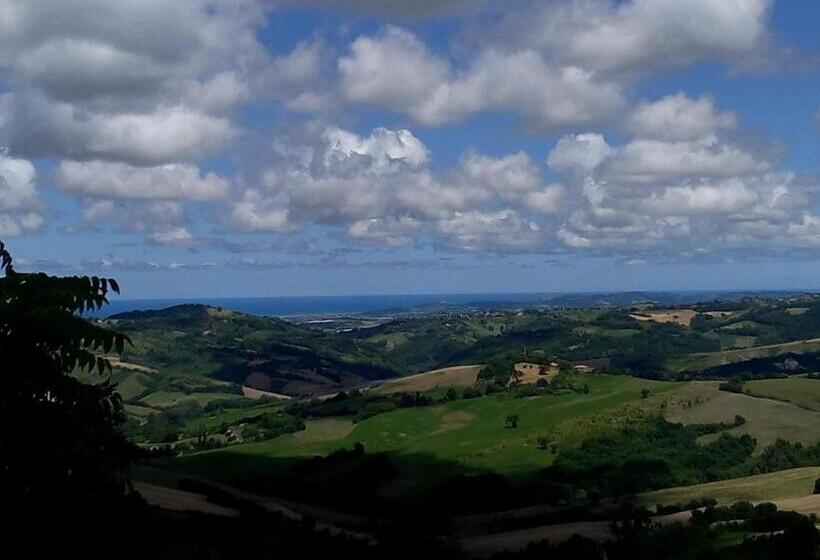 Номер Superior, Albergo Diffuso   Il Poggetto Tra Urbino & San Marino