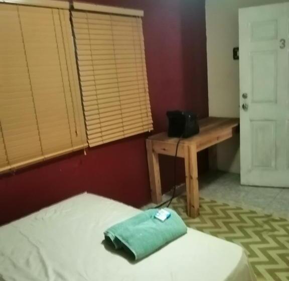 스탠다드 룸, Waterfall Hostel