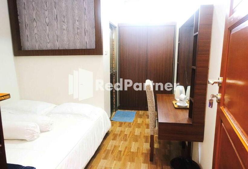 디럭스 룸, Guest House Bibong Makassar Mitra Reddoorz